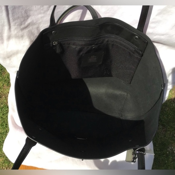 Coach Hologram Oil Slick Iridescent Mermaid Market Tote - 2015 1st release - Picture 2 of 8